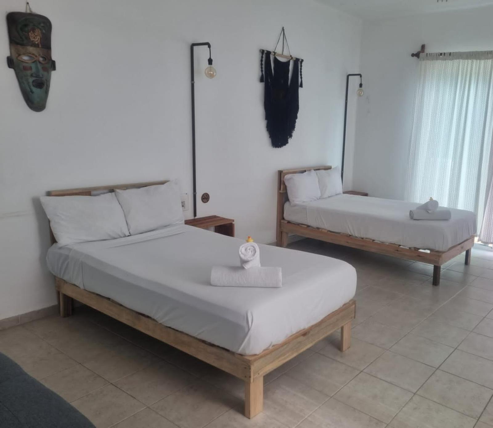 Lucky Duck Pj Hotel Cancun