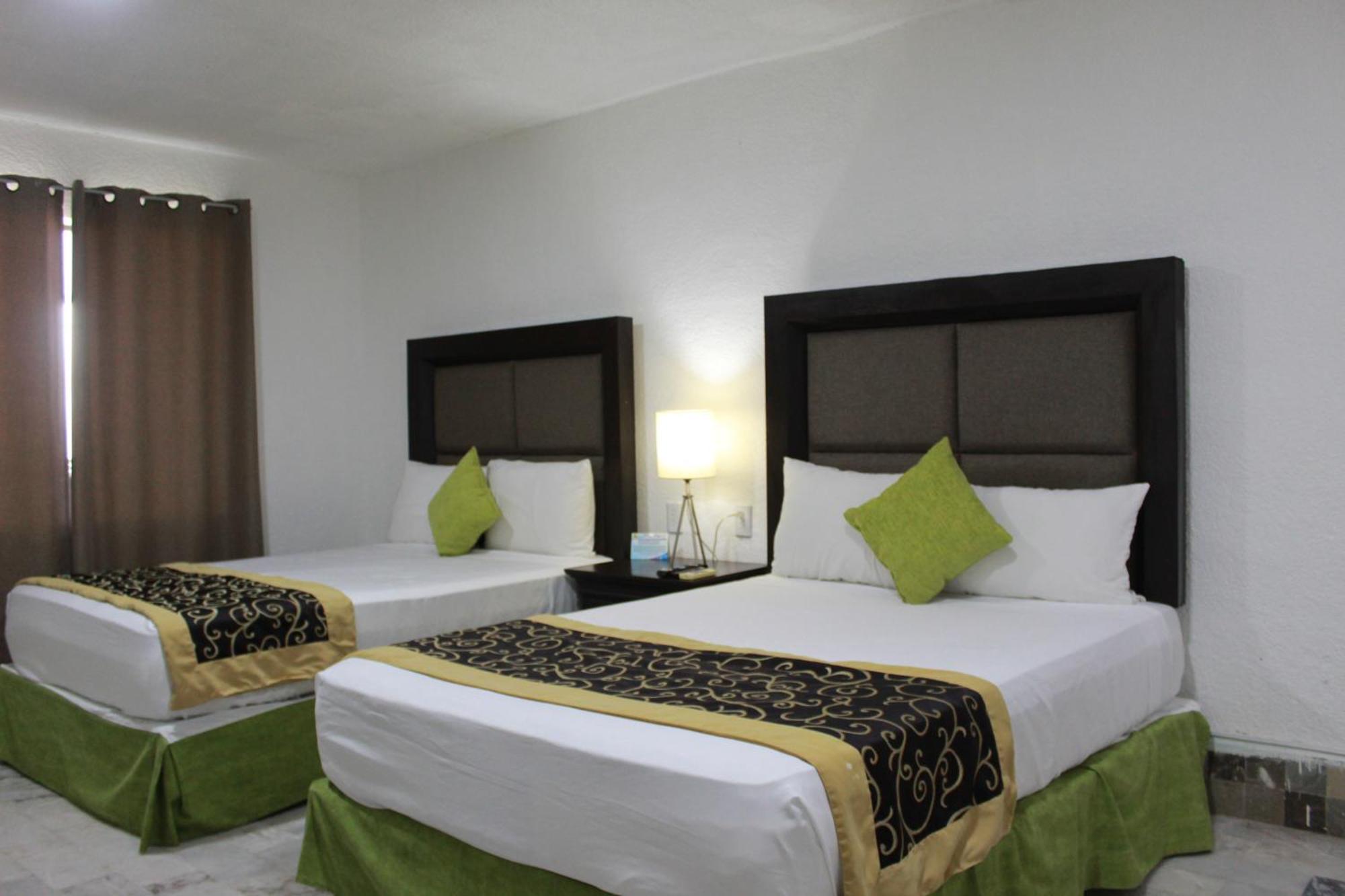Pok Ta Pok 4 Hotel Cancún