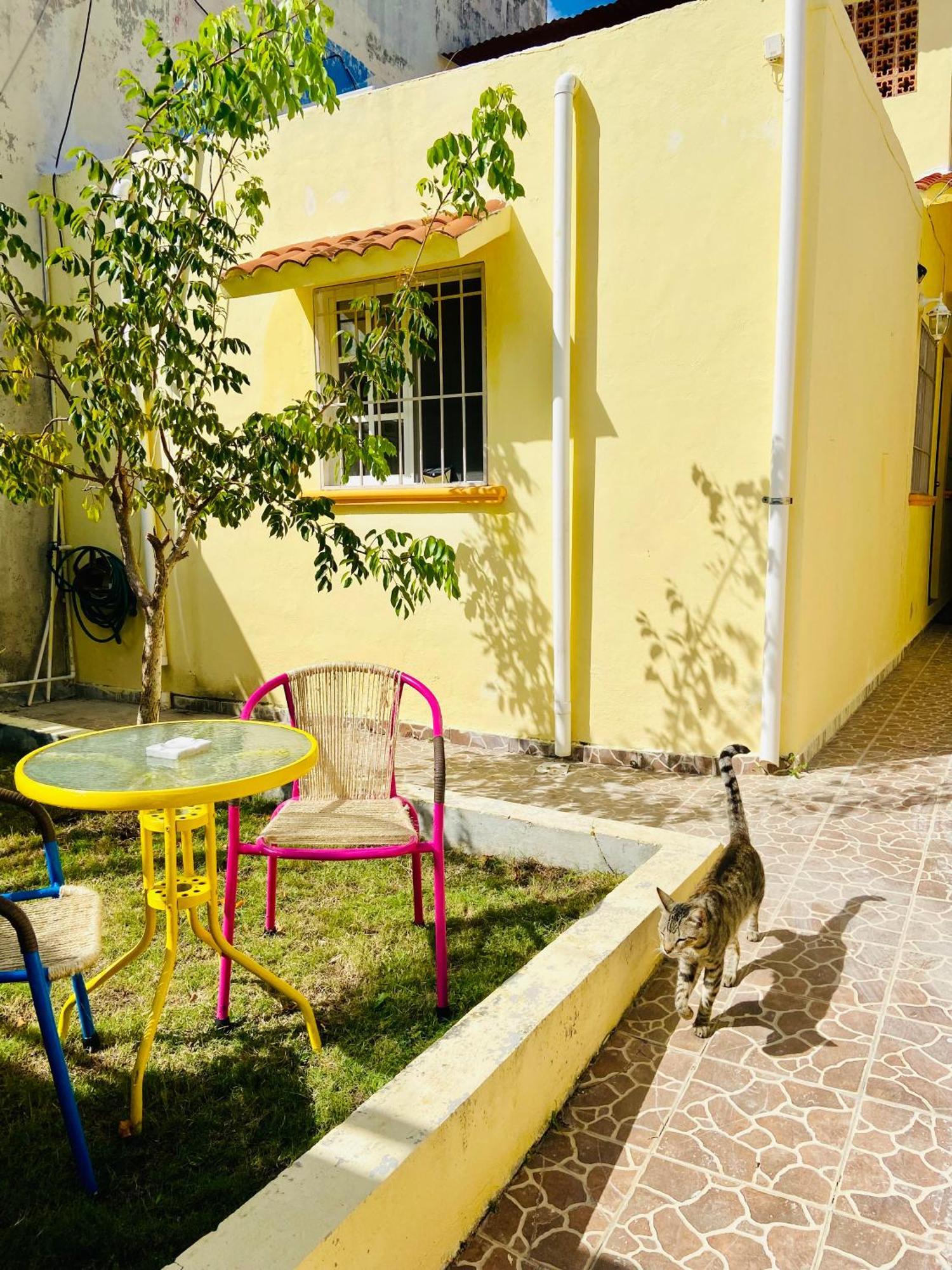 Casa Kini En Habitación en casa particular *