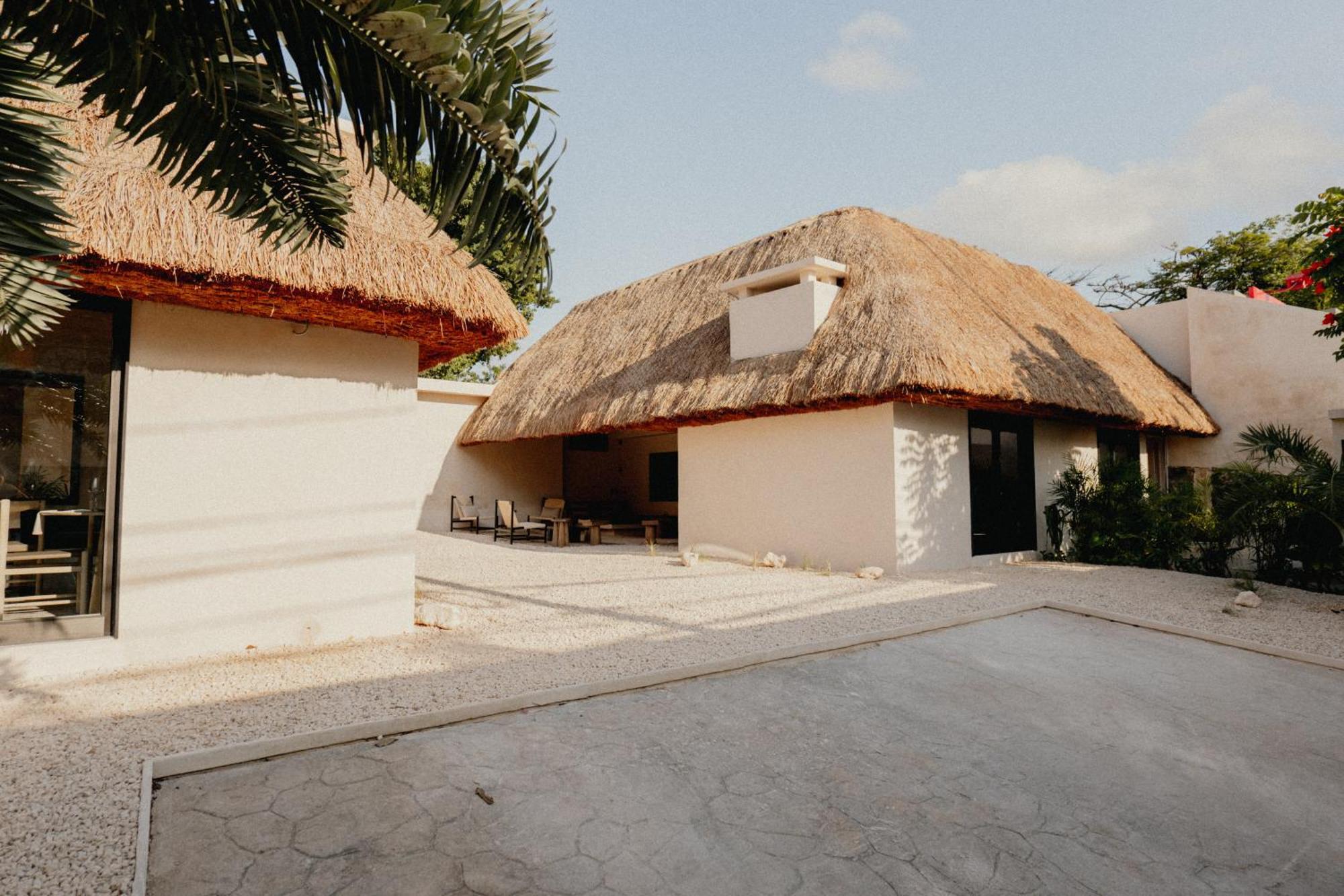 Ixum, Casa Boutique Hotel *