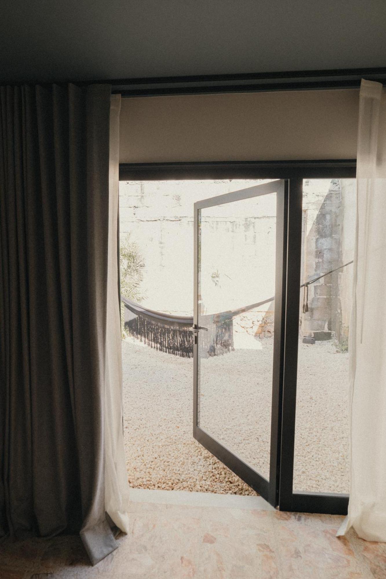 Ixum, Casa Boutique