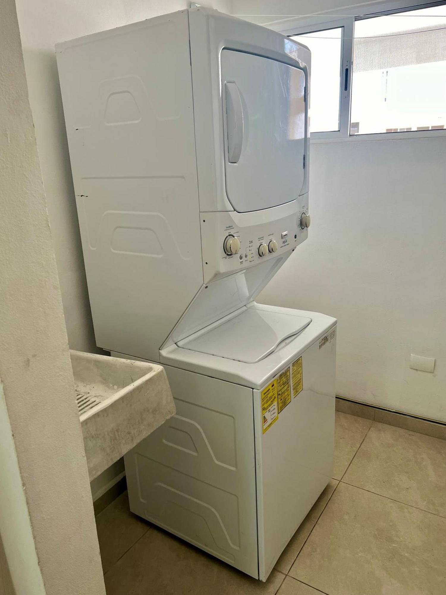 Casa Familiar Cerca De La Playa Con Terraza Privada Сasa de vacaciones *