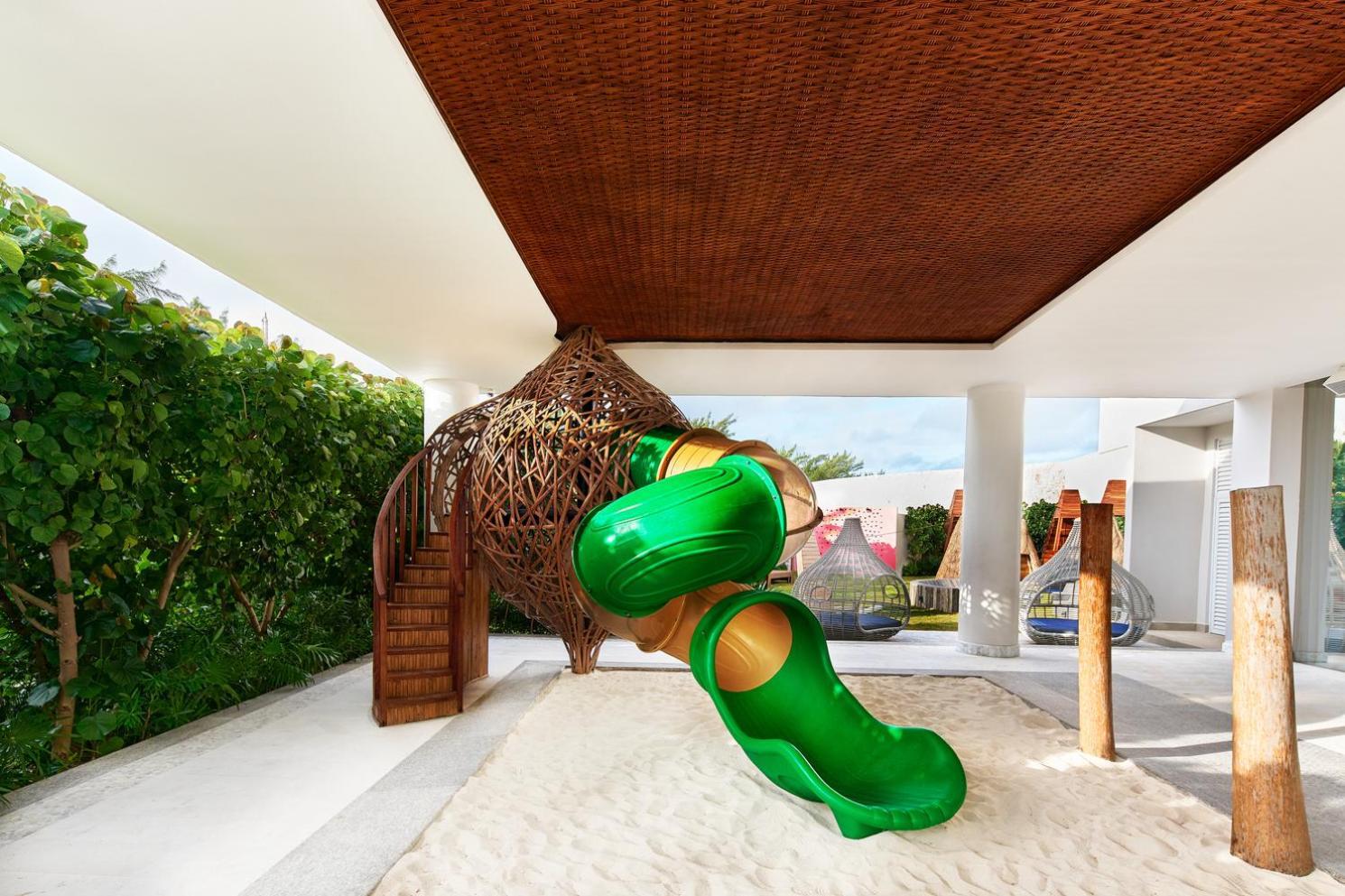 Resort Sls Playa Mujeres