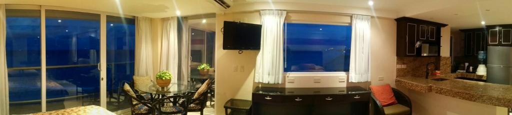 Apartahotel Zone 3*