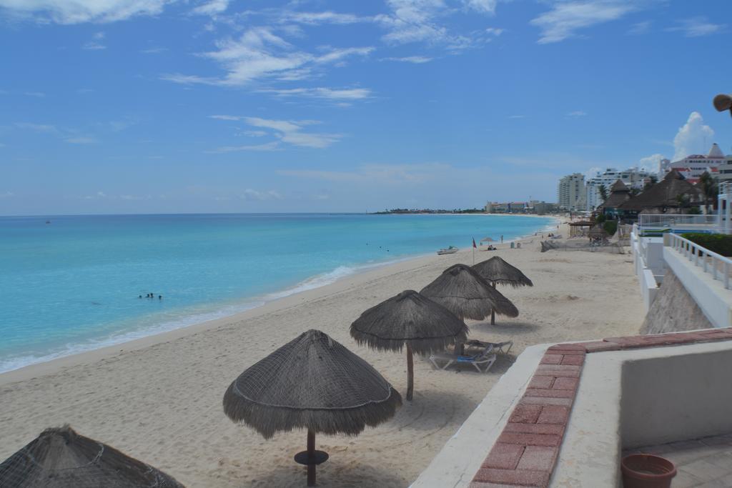 Brisas 10 Beachside