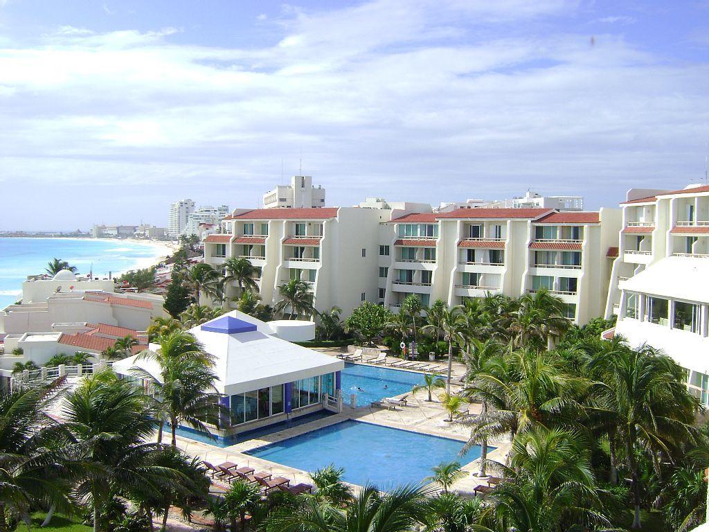 By Solymar 2* Cancún