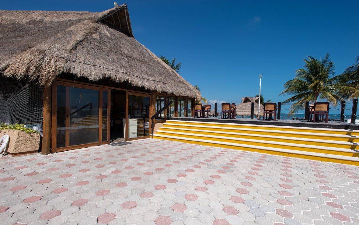 Apartahotel Ocean View Zone Studio *