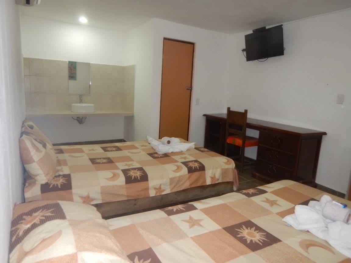 Ruta 7 Hotel *