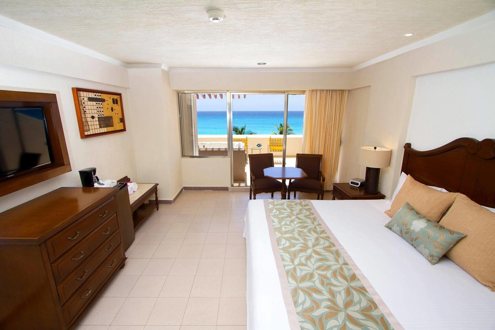 Royal Solaris Resort Cancún