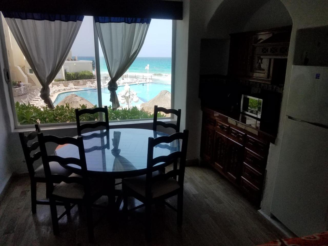 Plaza Apartahotel *