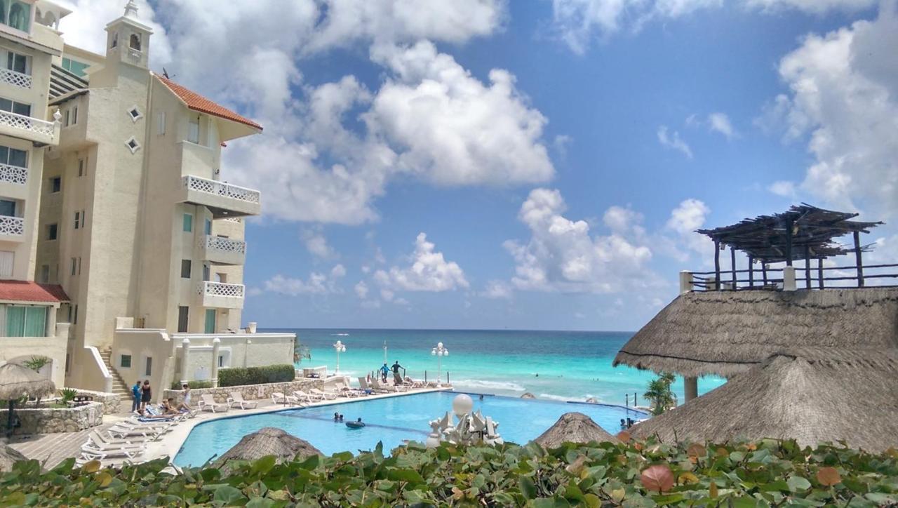 Plaza Apartahotel Cancún