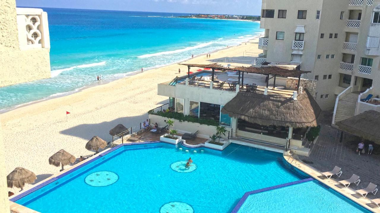 Plaza Apartment *