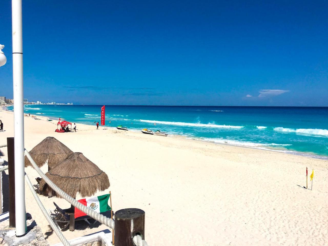 Plaza Apartment Cancun