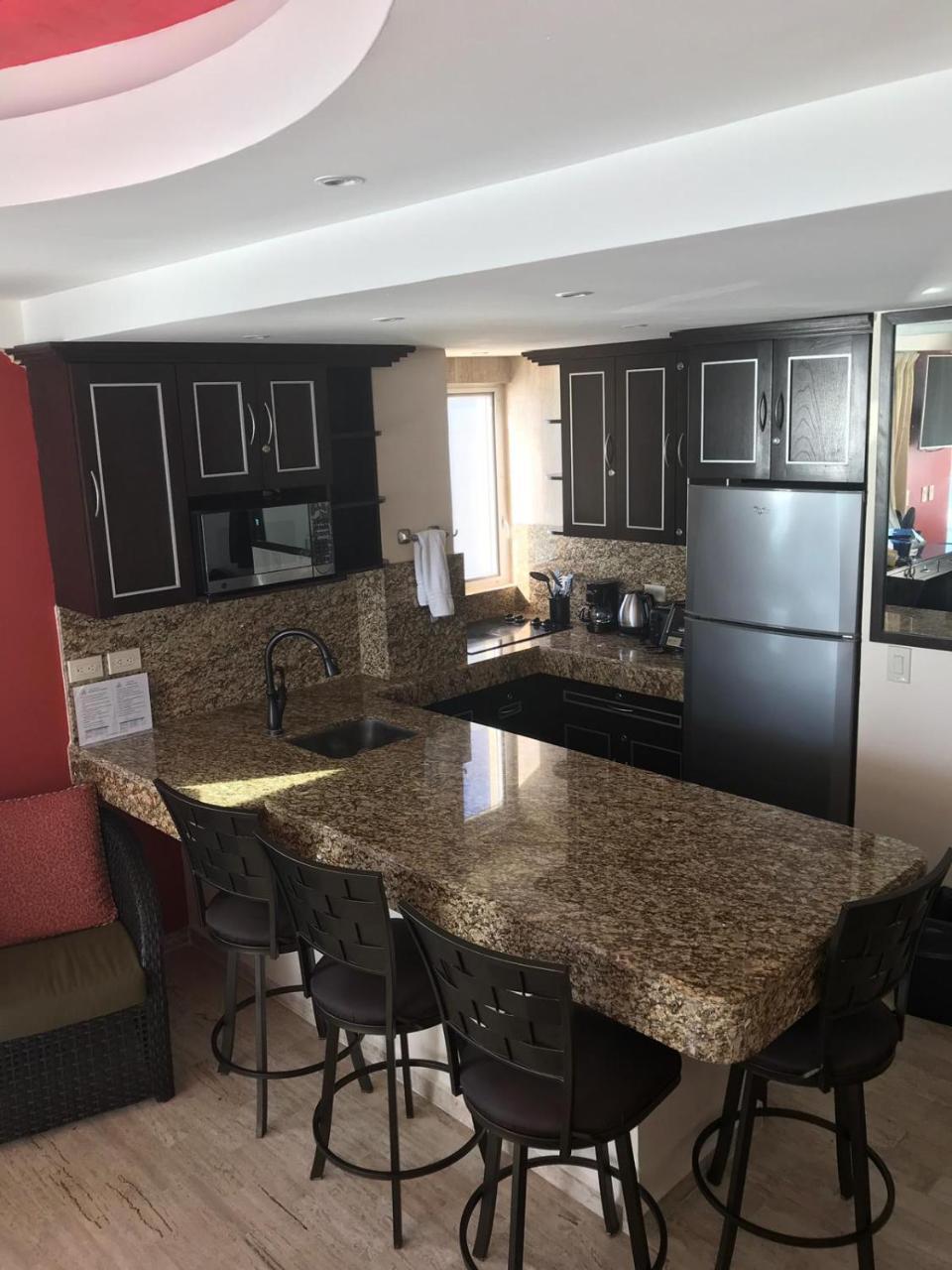 Apartahotel Zone 3*