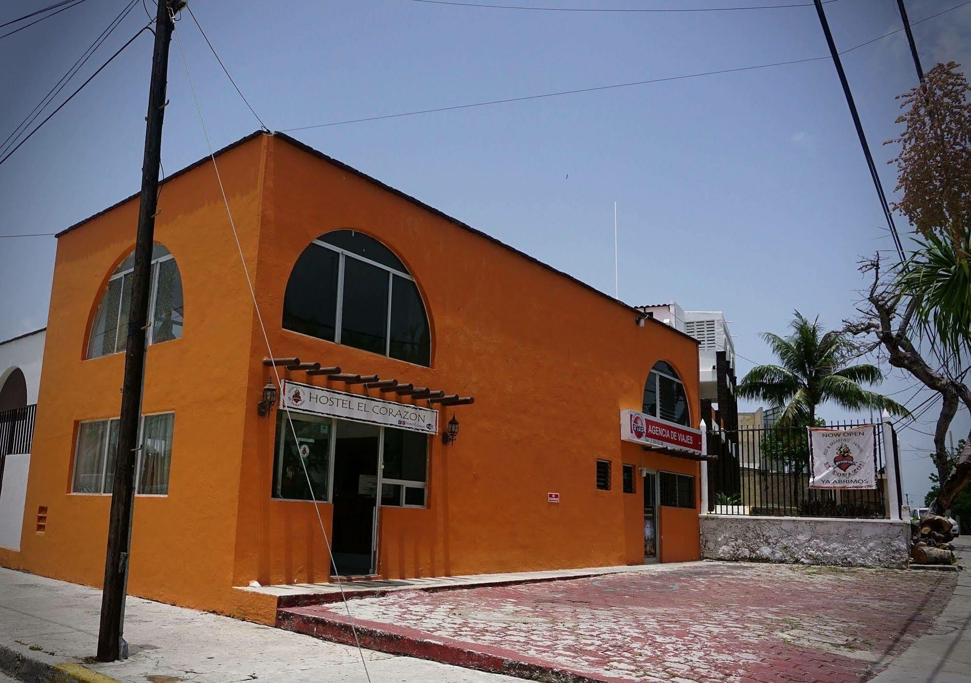 Hostel El Corazon *