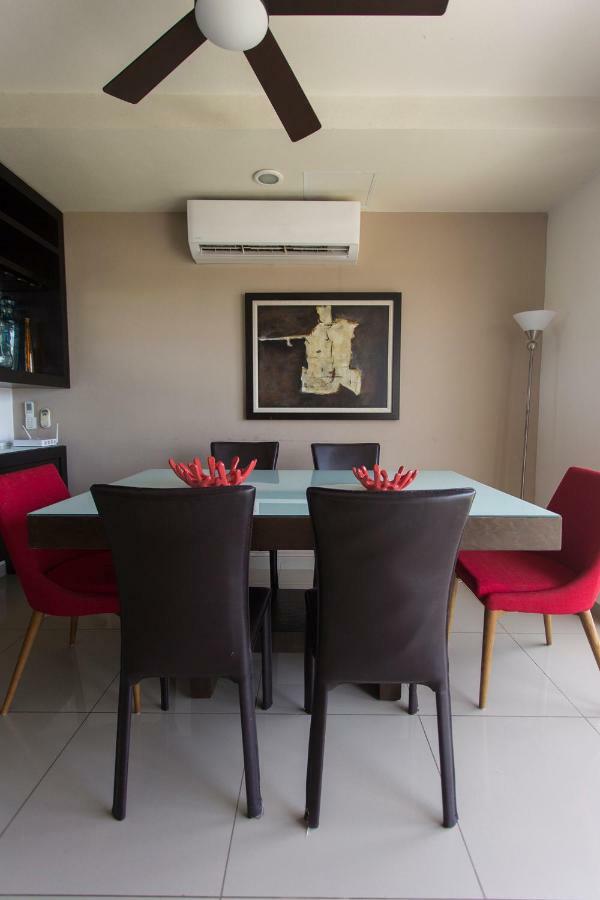 3br With Pool *