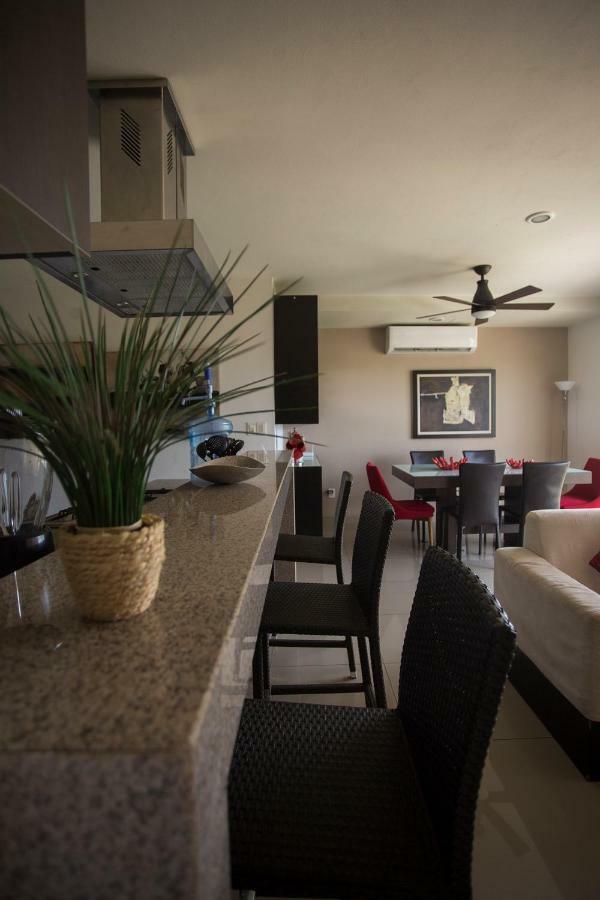 3br With Pool Apartamento Cancún