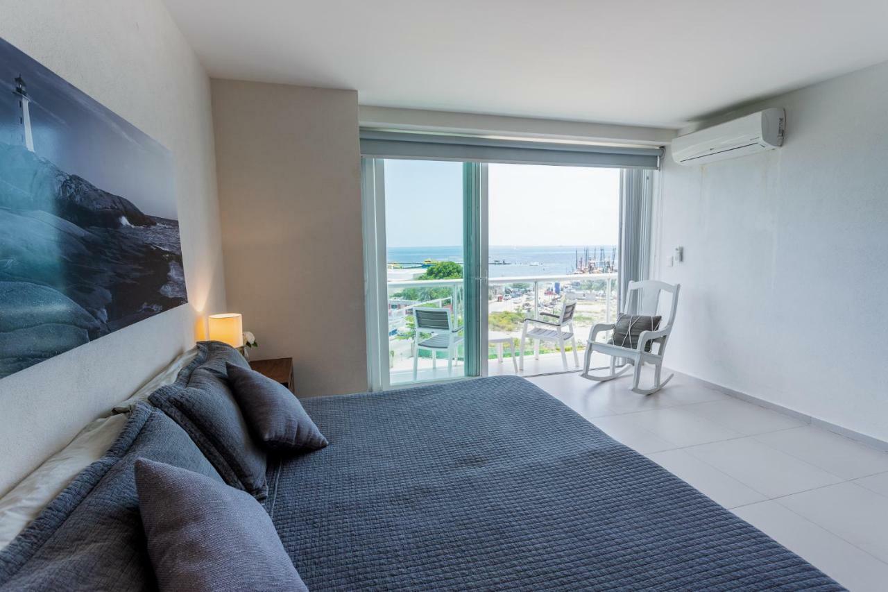 Ocean Beachfront 4 Bdr -amazing Oceanview * Cancún