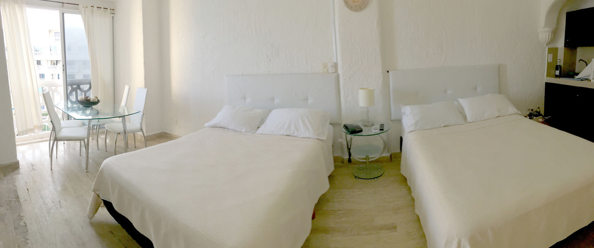 Plaza Hotel Cancún