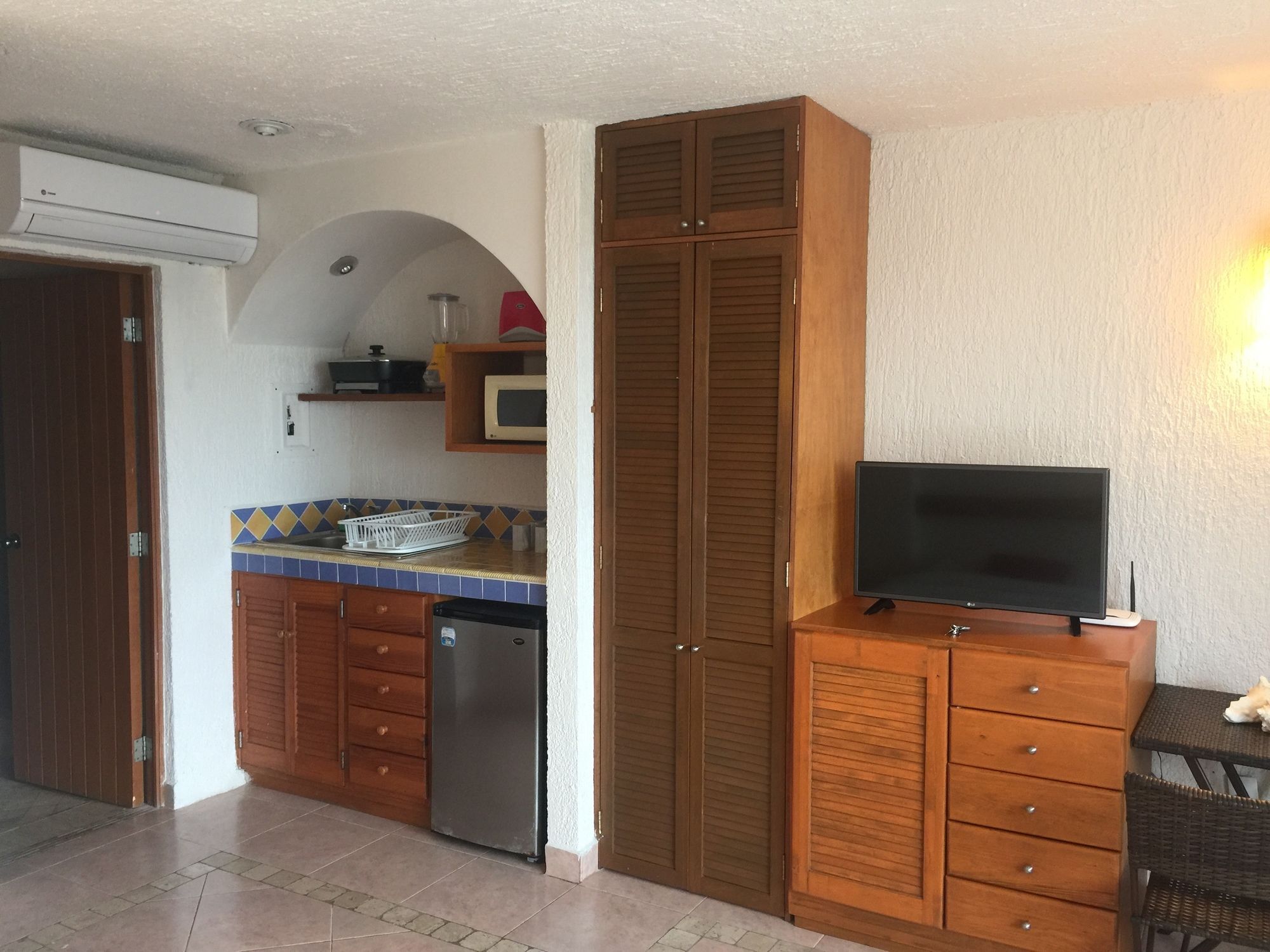 Rodero By Solymar Front In Zone Cancun