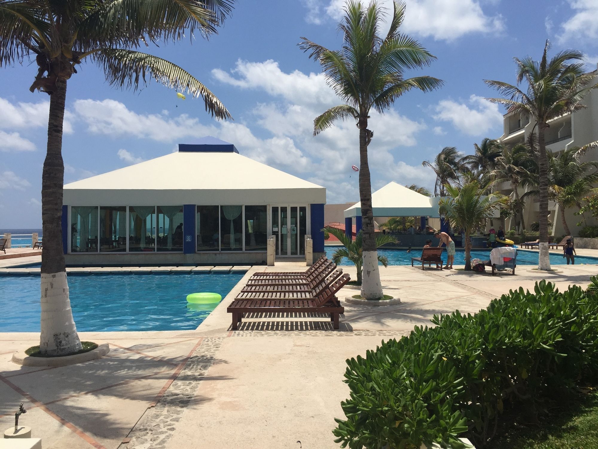 Rodero By Solymar Front In Zone 4* Cancun