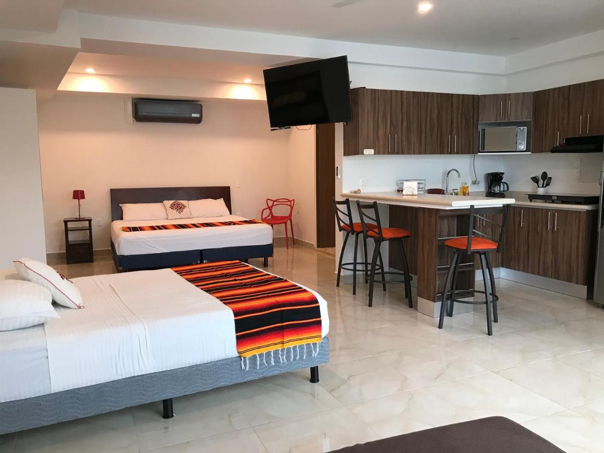 Depto. Al Lado Del Muelle Ultramar Puerto Juárez * Cancún