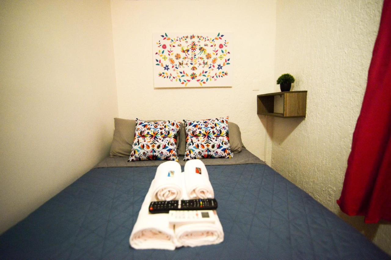 Casa Otomi Pensión *
