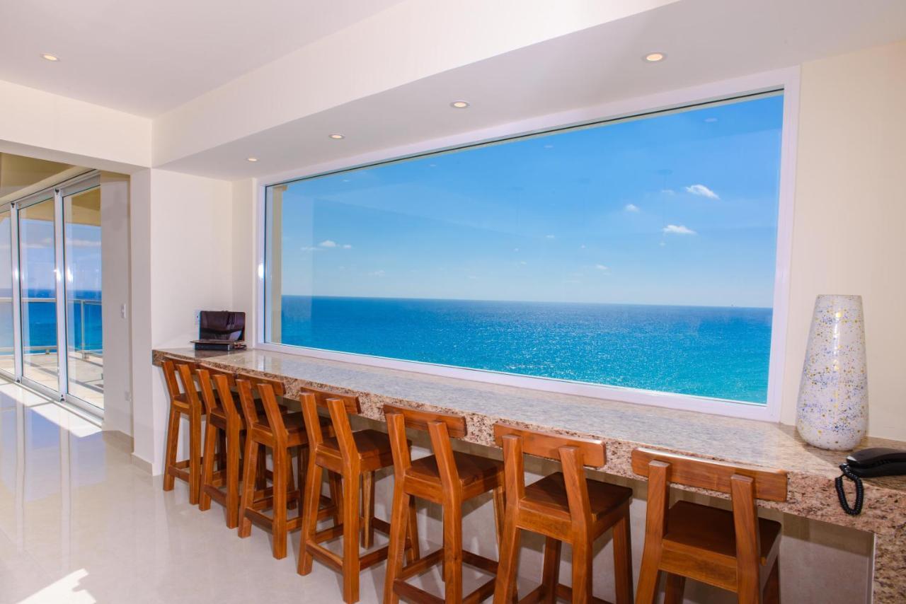 Apartahotel 2 Story Oceanfront Penthouses On Beach! *