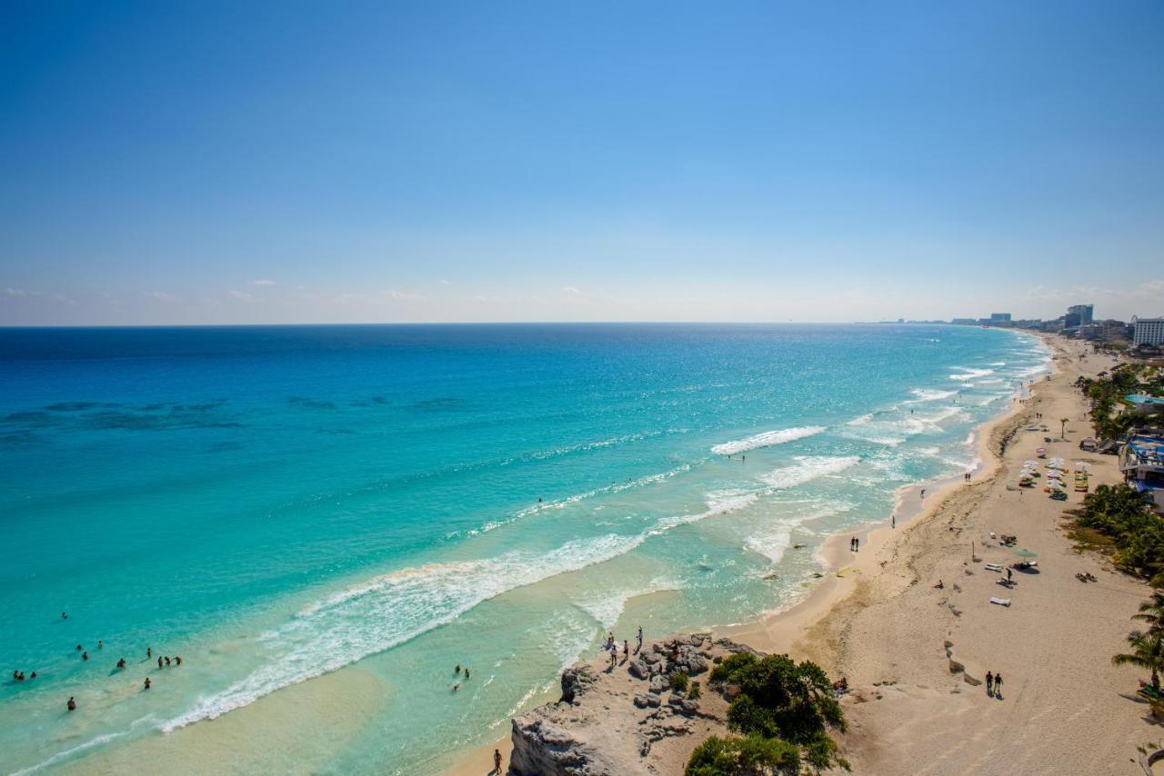 2 Story Oceanfront Penthouses On Beach! Apartahotel *