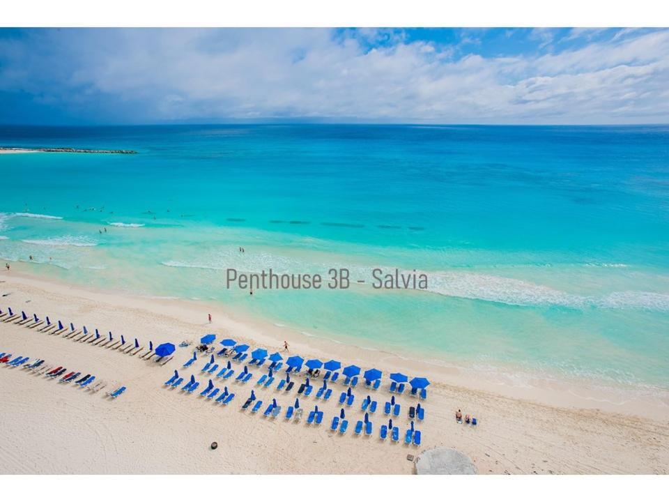 2 Story Oceanfront Penthouses On Beach! Apartahotel Cancún