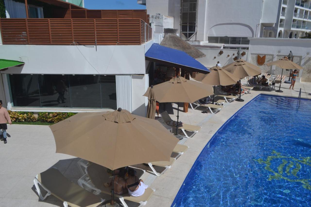Ocean View Apartment Cancun