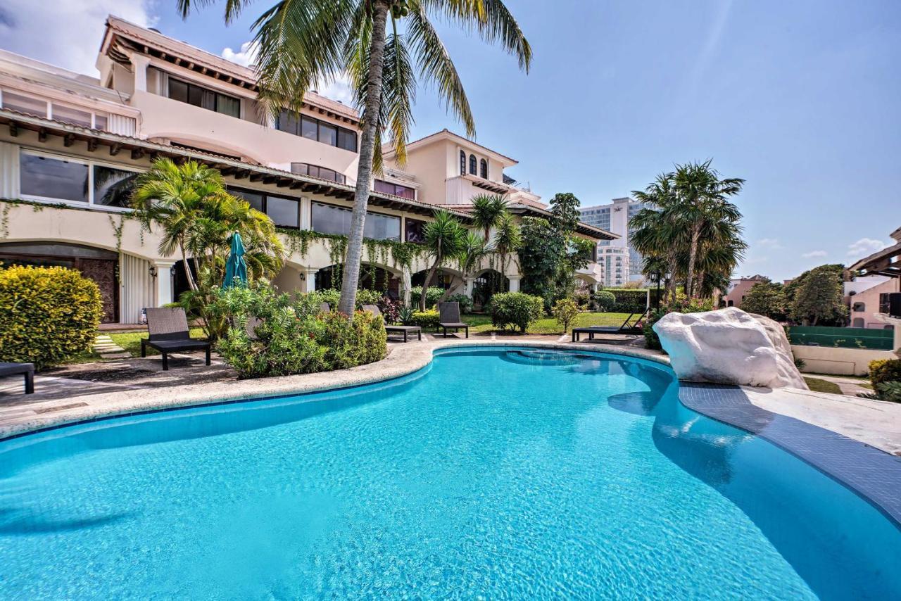 Updated Oceanside Townhome With Pool Walk To Beach! Сasa de vacaciones