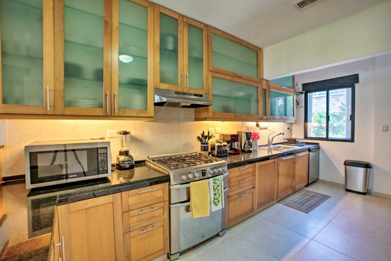 Сasa de vacaciones Updated Oceanside Townhome With Pool Walk To Beach! *