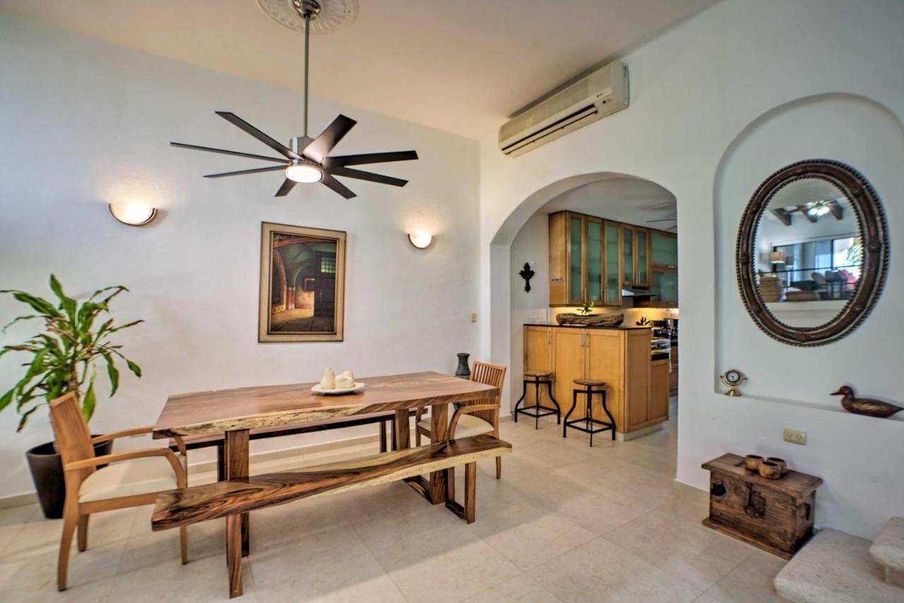 Updated Oceanside Townhome With Pool Walk To Beach! Сasa de vacaciones