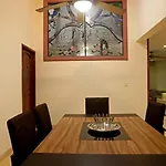 Colibri House