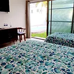 Casa Abril Cozzy Suites