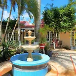 Tulipanes Cancun