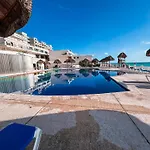 Villas Marlin Ocean Front