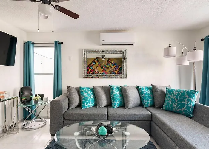 Casa Miamore - Family Getaway