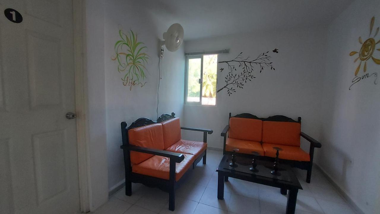 Punta Sam Hostal *