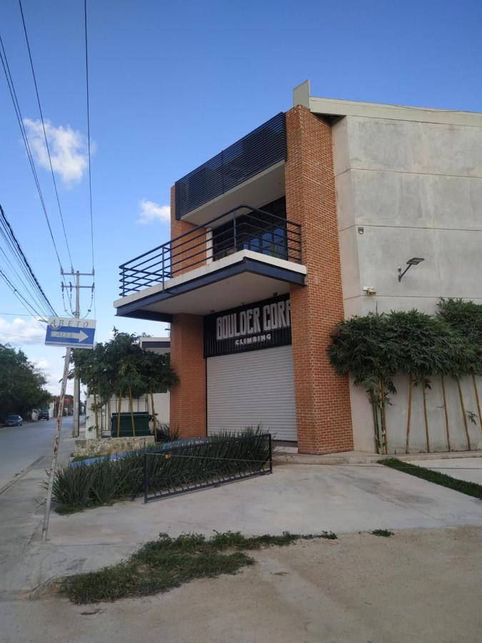 In Alamos *