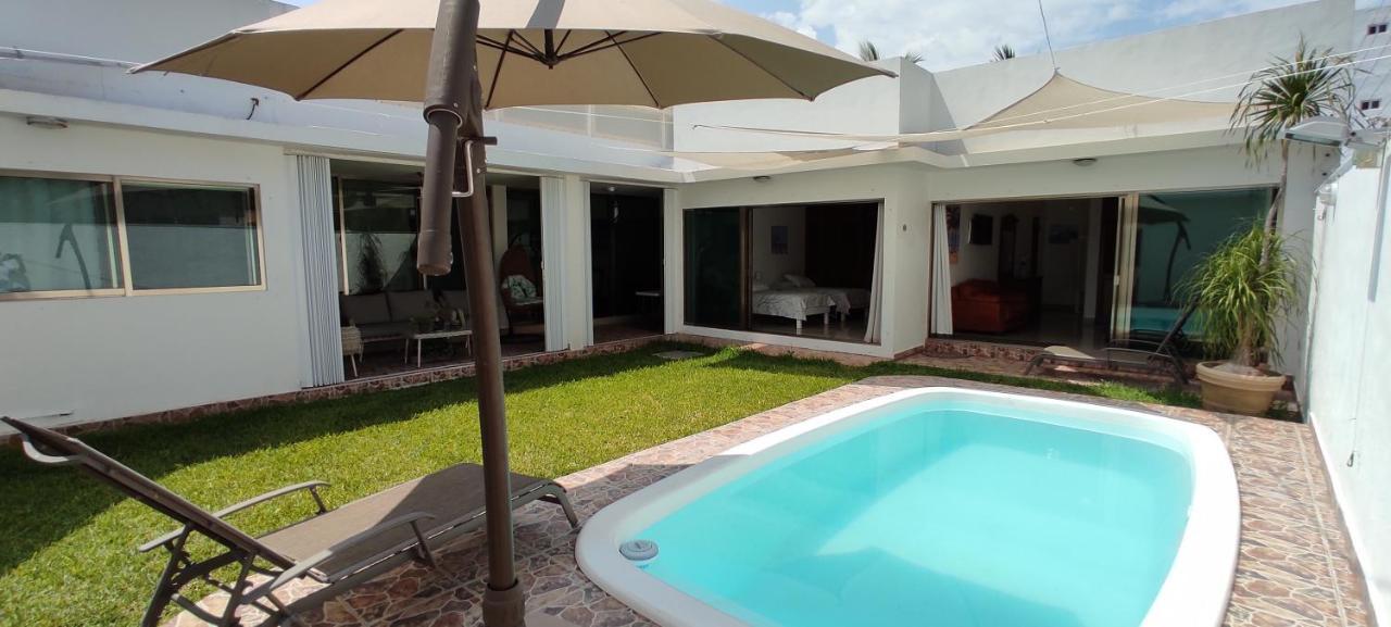 Casa Abril Cozzy Suites Habitación en casa particular