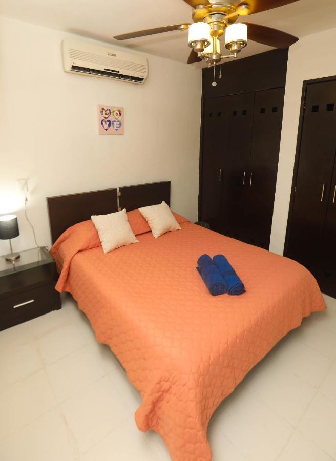 Depa De 3 Habs, 3 Baños Y Piscina
