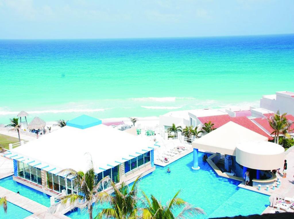 Ocean Front Cancun