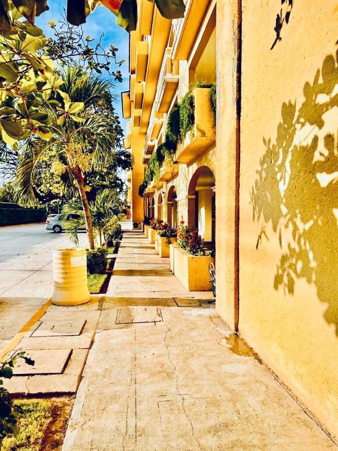 Punta Me Apartment Beach Front Condo Hotel & Waterpark Apartamento
