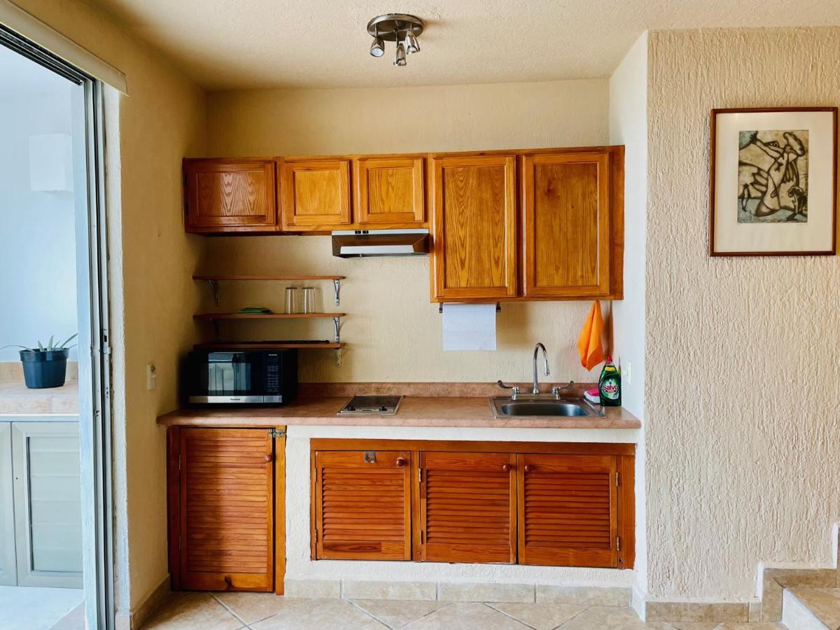 Punta Me Apartment Beach Front Condo Hotel & Waterpark Apartamento *