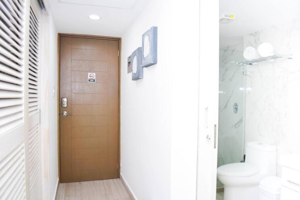 Lovely At The Beach, Stunning Ocean View #1209 Cancún
