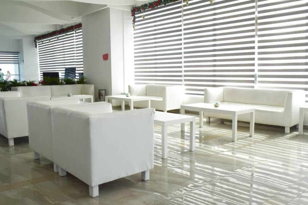 Lovely At The Beach, Stunning Ocean View #1209 Apartamento *