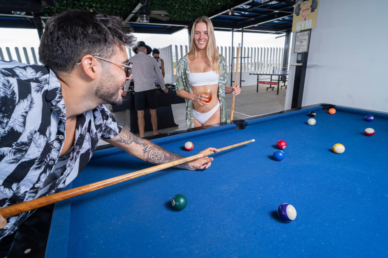 Nomads Party Hotel Cancún