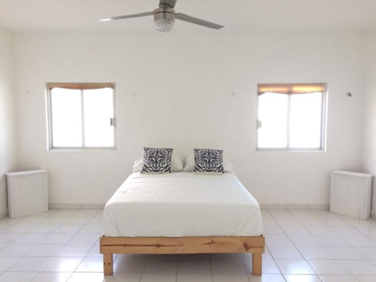 With Fast Wifi Near Downtown Apartamento Cancún